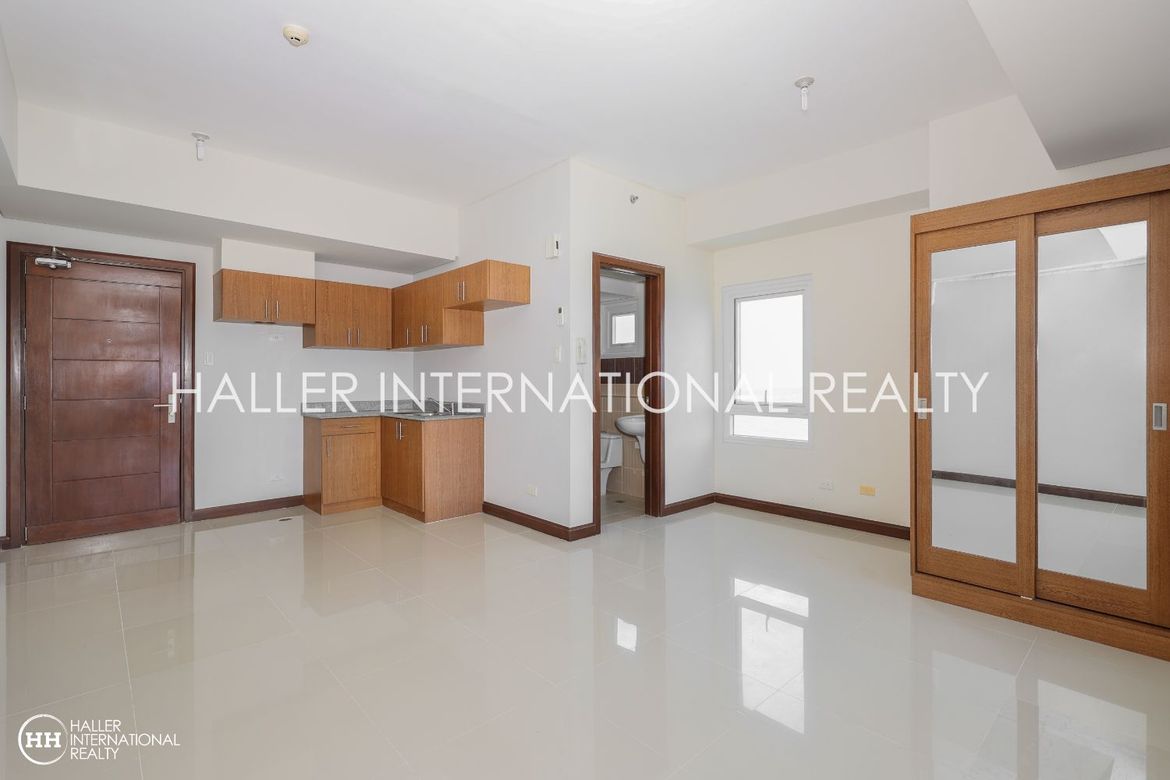 Condo for Sale in AmiSa Private Residences, Punta Engaño, Lapu-Lapu, Cebu – photo 4