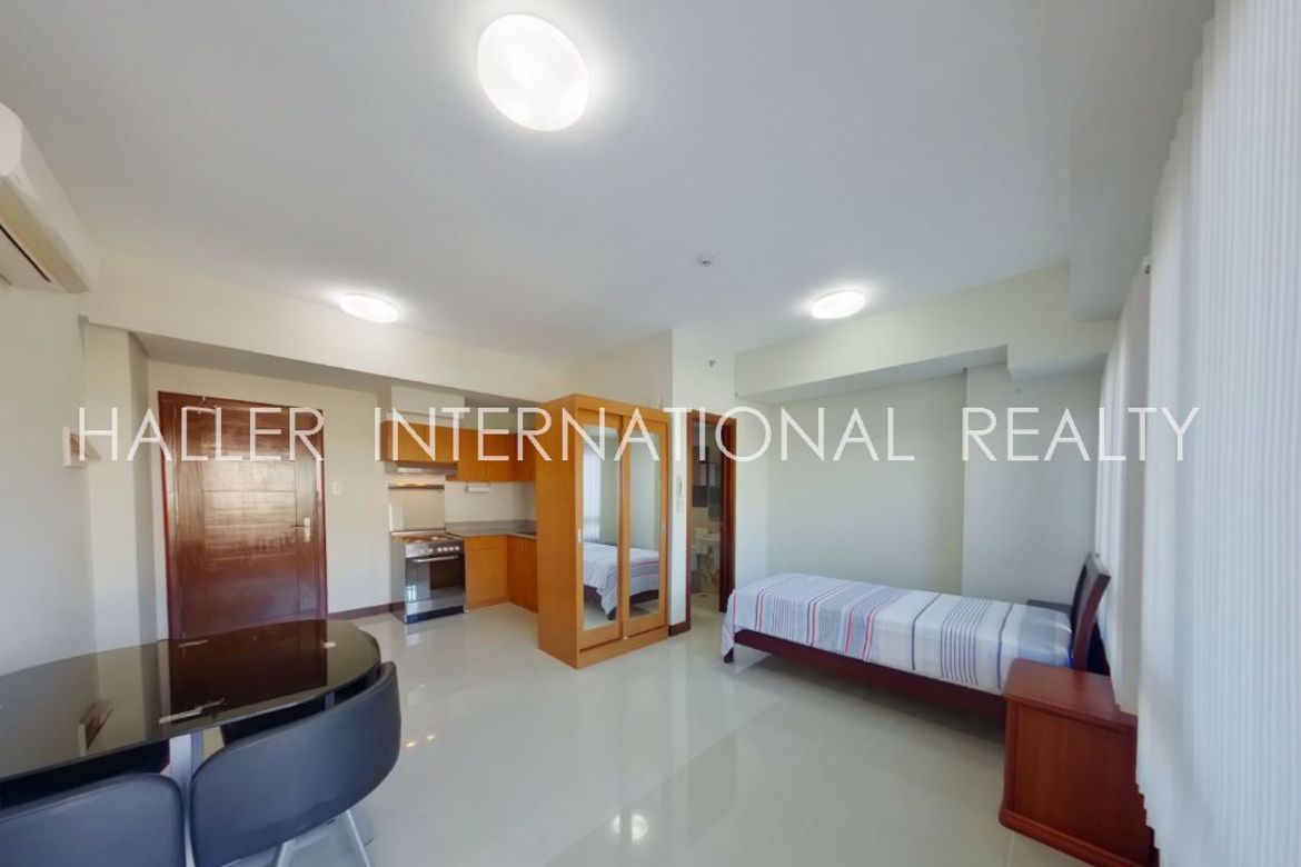 Condo for Sale in AmiSa Private Residences, Punta Engaño, Lapu-Lapu, Cebu – photo 5
