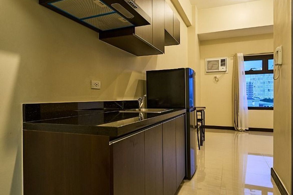 Condo for Sale in Aurora Escalades, San Roque, Quezon City, Metro Manila near LRT-2 Anonas – photo 2