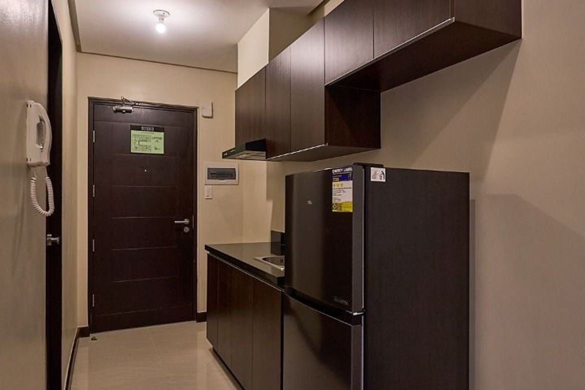 Condo for Sale in Aurora Escalades, San Roque, Quezon City, Metro Manila near LRT-2 Anonas – photo 3