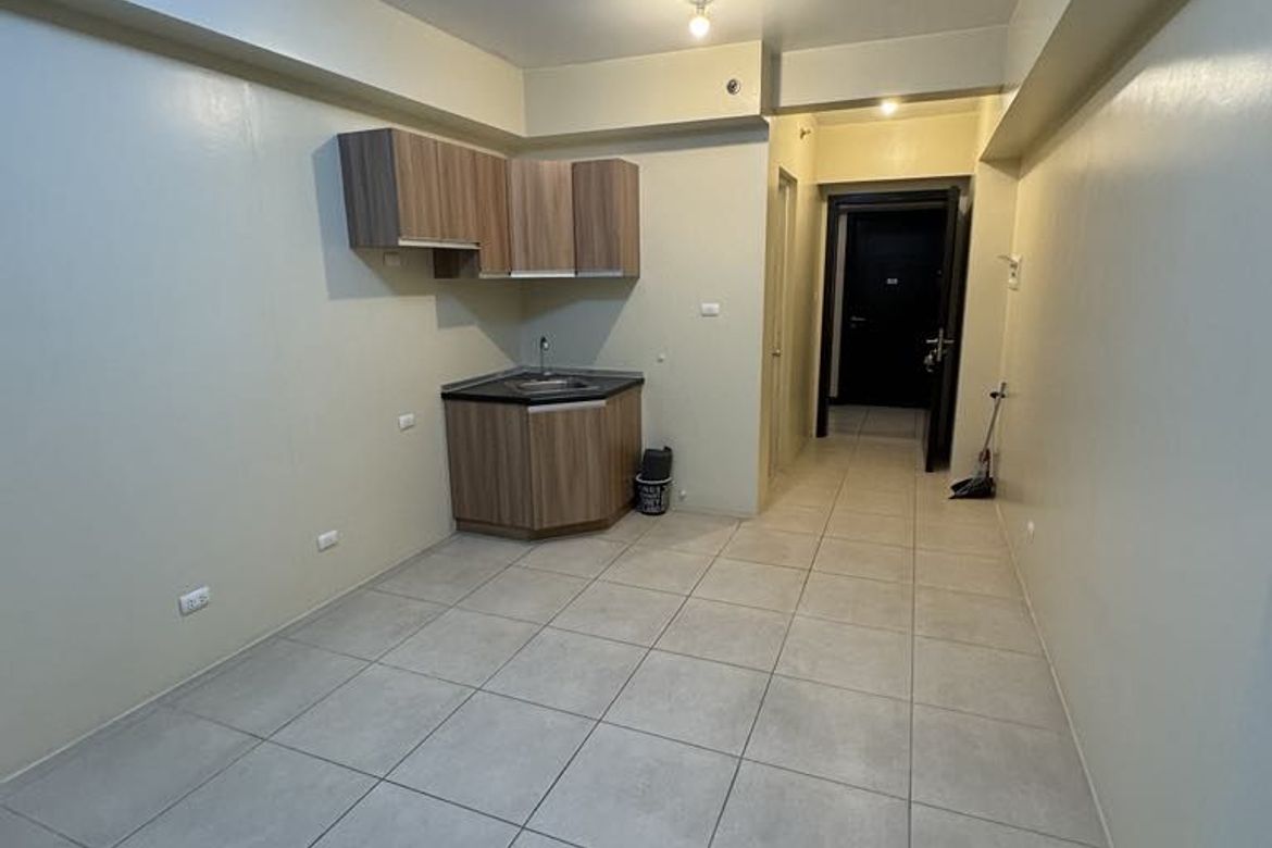 Condo for Sale in Avida Towers Asten, San Antonio, Makati, Metro Manila – photo 5