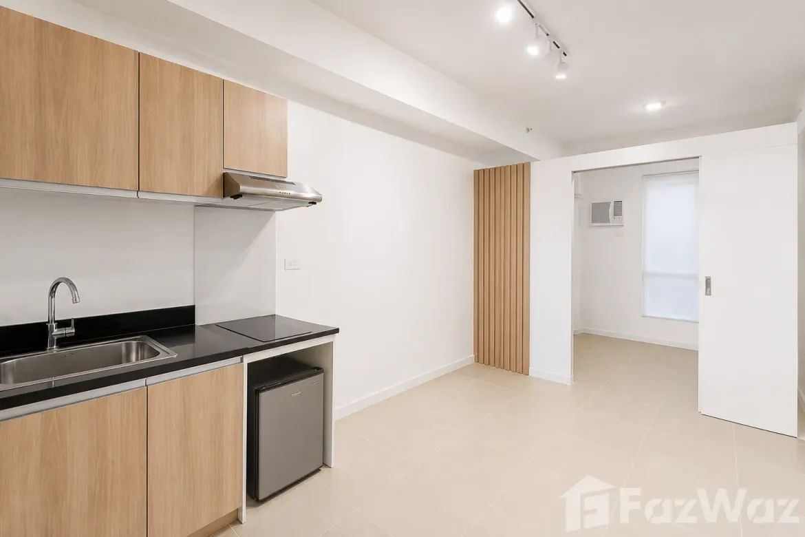 Condo for Sale in Avida Towers Makati Southpoint, Bangkal, Makati, Metro Manila near MRT-3 Magallanes