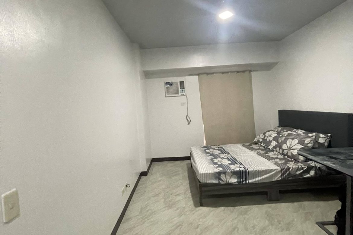 Condo for Sale in Avida Towers Sucat, Barangay 76, Pasay, Metro Manila near LRT-1 EDSA