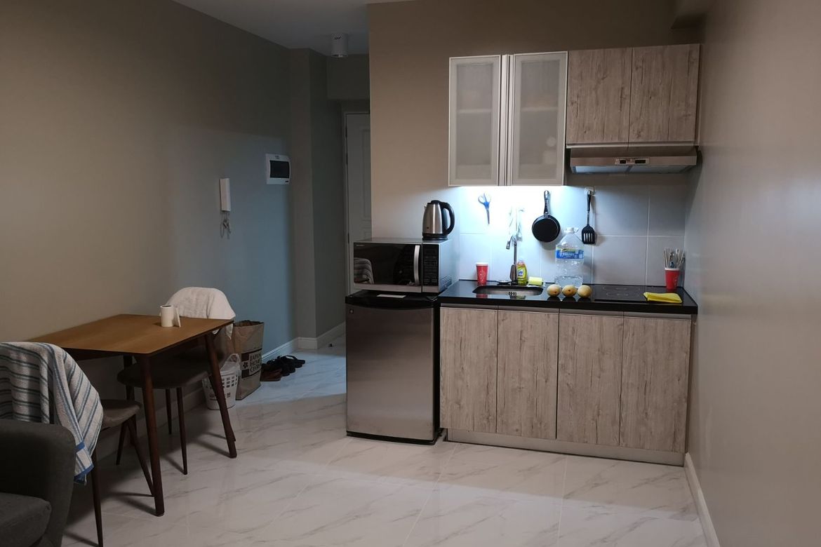 Condo for Sale in Baclaran, Parañaque, Metro Manila near LRT-1 EDSA – photo 3