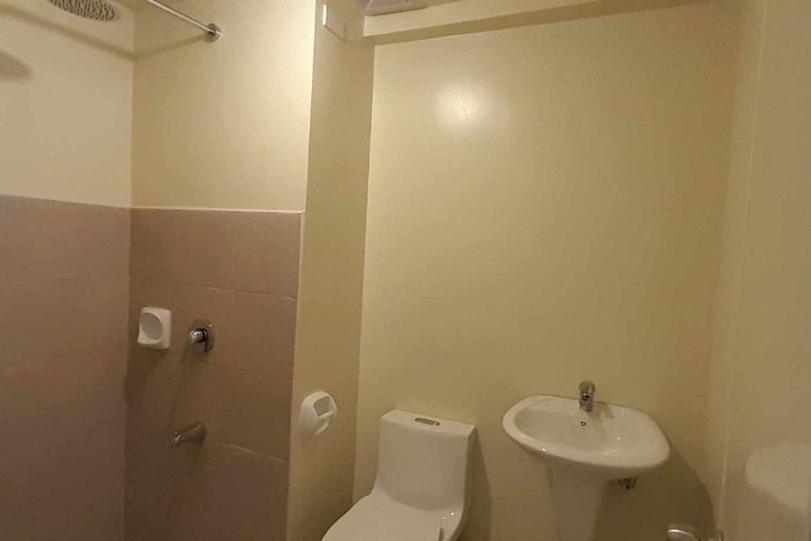 Condo for Sale in Bagong Pag-Asa, Quezon City, Metro Manila near MRT-3 Quezon Avenue – photo 3