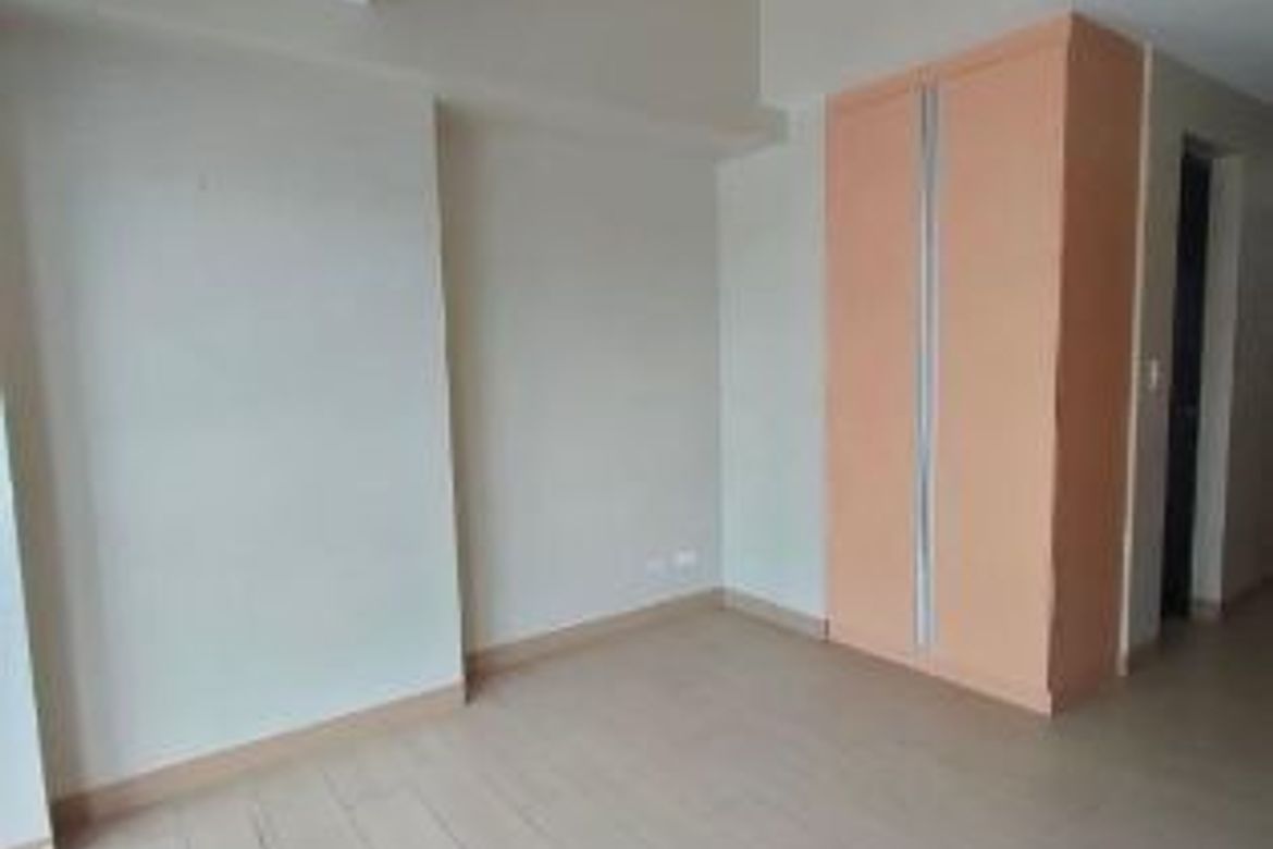 Condo for Sale in Bagumbayan, Quezon City, Metro Manila – photo 2