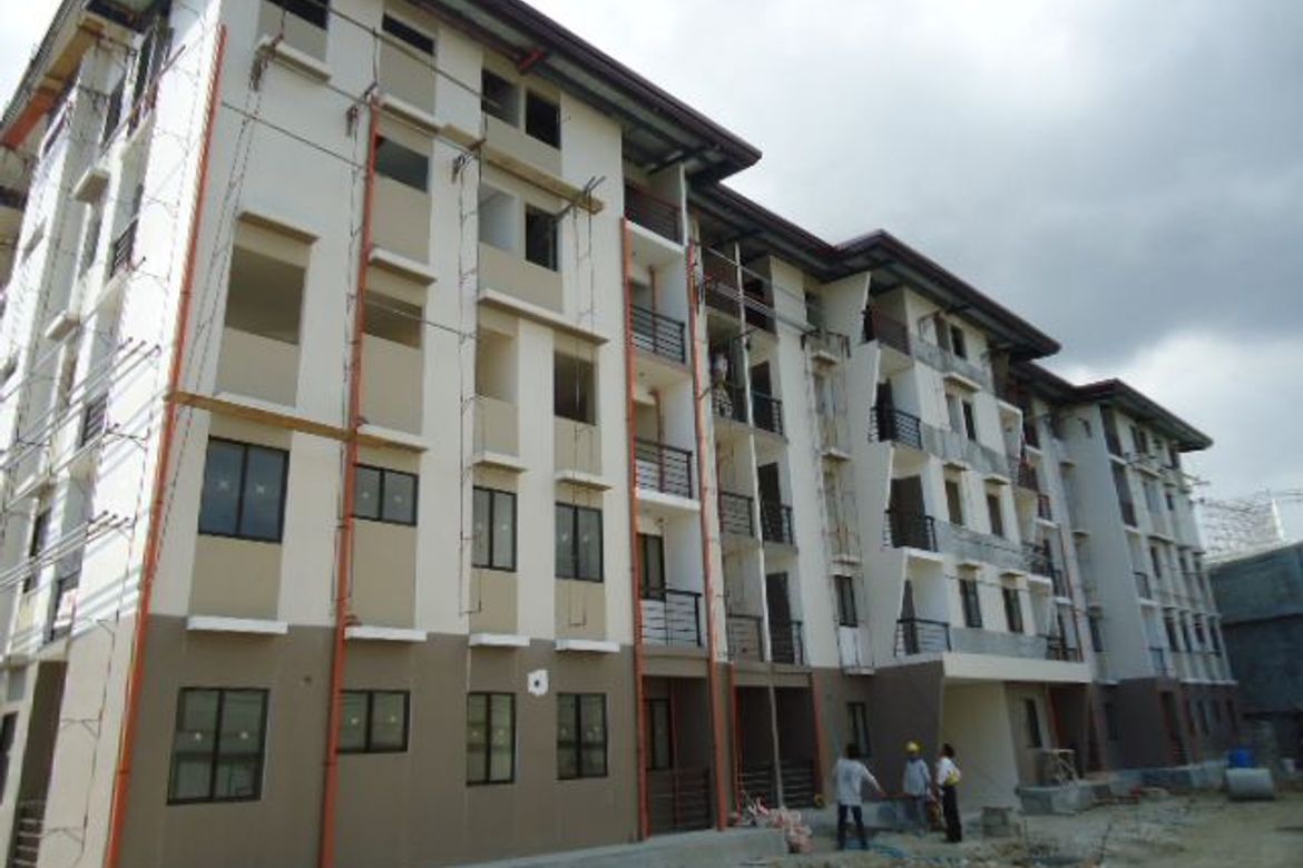 Condo for Sale in Barangay 153, Pasay, Metro Manila near MRT-3 Taft Avenue – photo 2