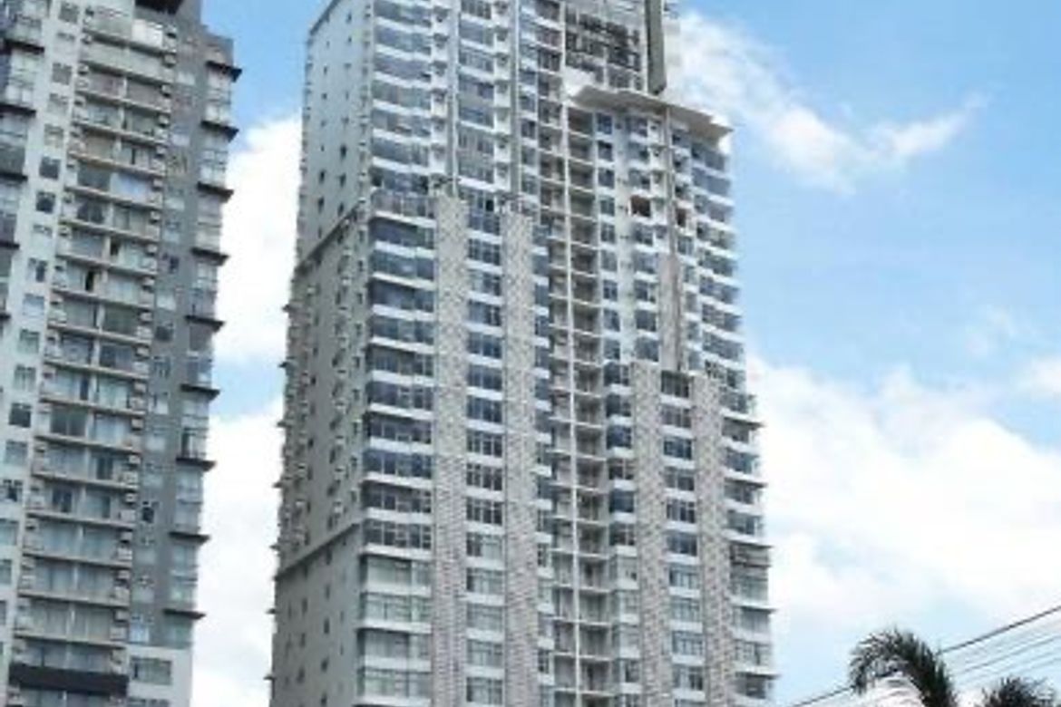 Condo for Sale in Barangay 5, Pasay, Metro Manila near LRT-1 Gil Puyat