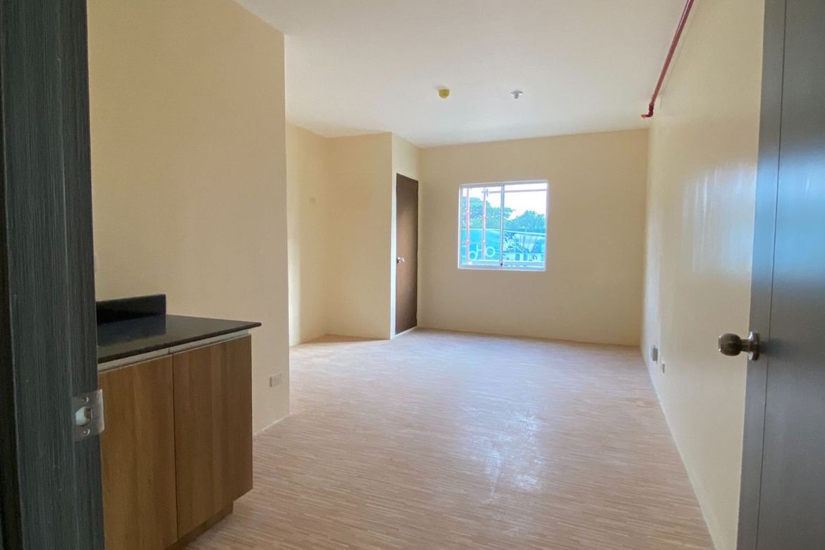 Condo for Sale in Basak, Lapu-Lapu, Cebu