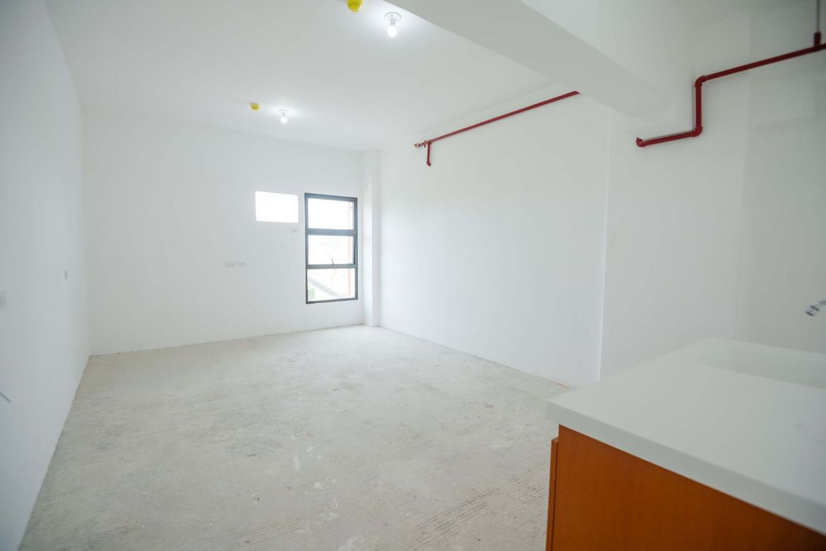 Condo for Sale in Basak, Lapu-Lapu, Cebu
