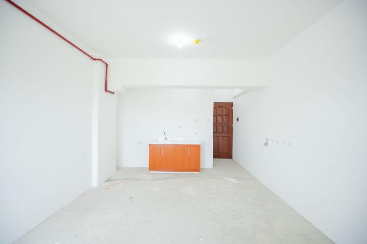 Condo for Sale in Basak, Lapu-Lapu, Cebu – photo 2