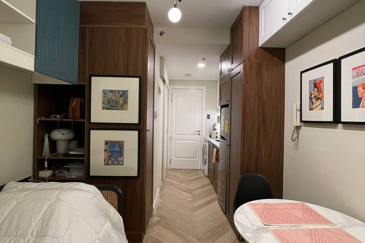 Condo for Sale in Batasan Hills, Quezon City, Metro Manila – photo 2