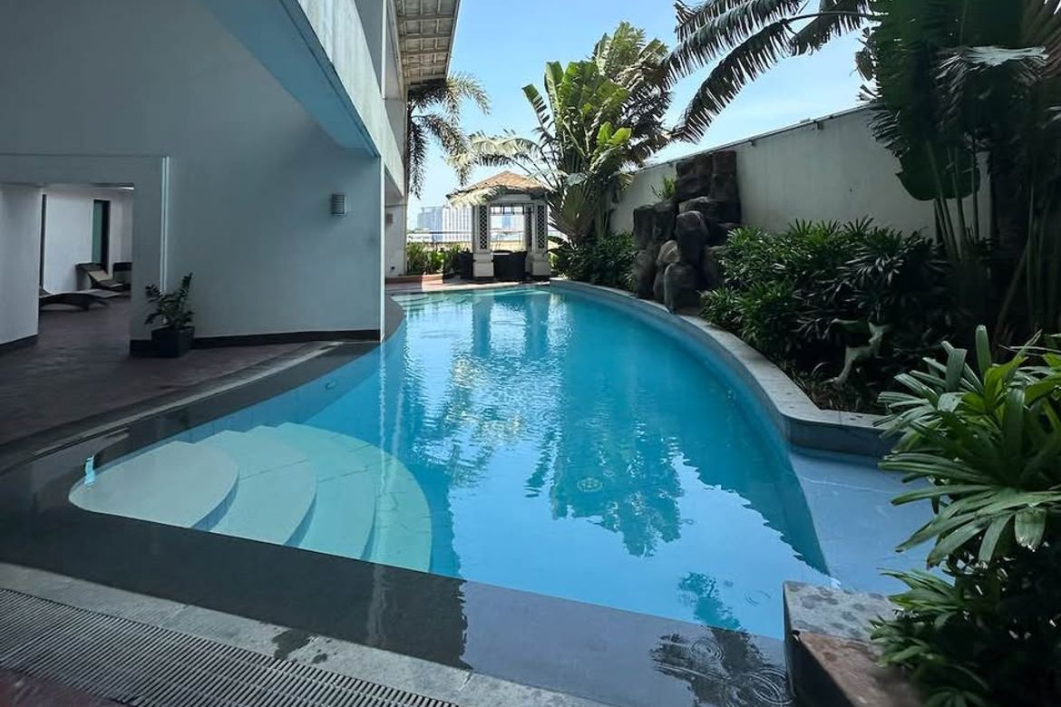 Condo for Sale in Bel-Air, Makati, Metro Manila – photo 5