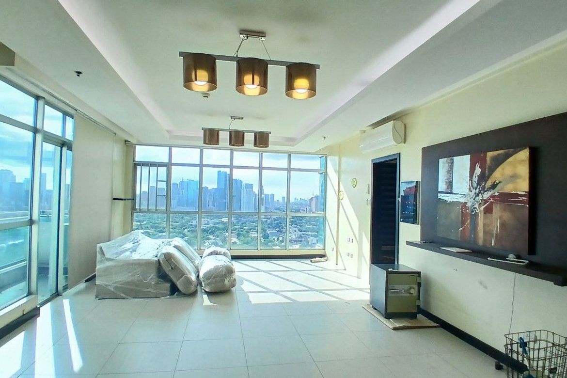 Condo for Sale in BGC, Taguig, Metro Manila