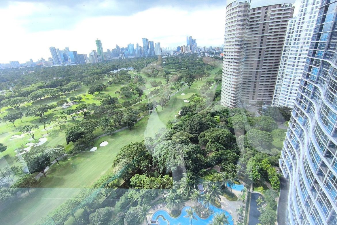 Condo for Sale in BGC, Taguig, Metro Manila – photo 2