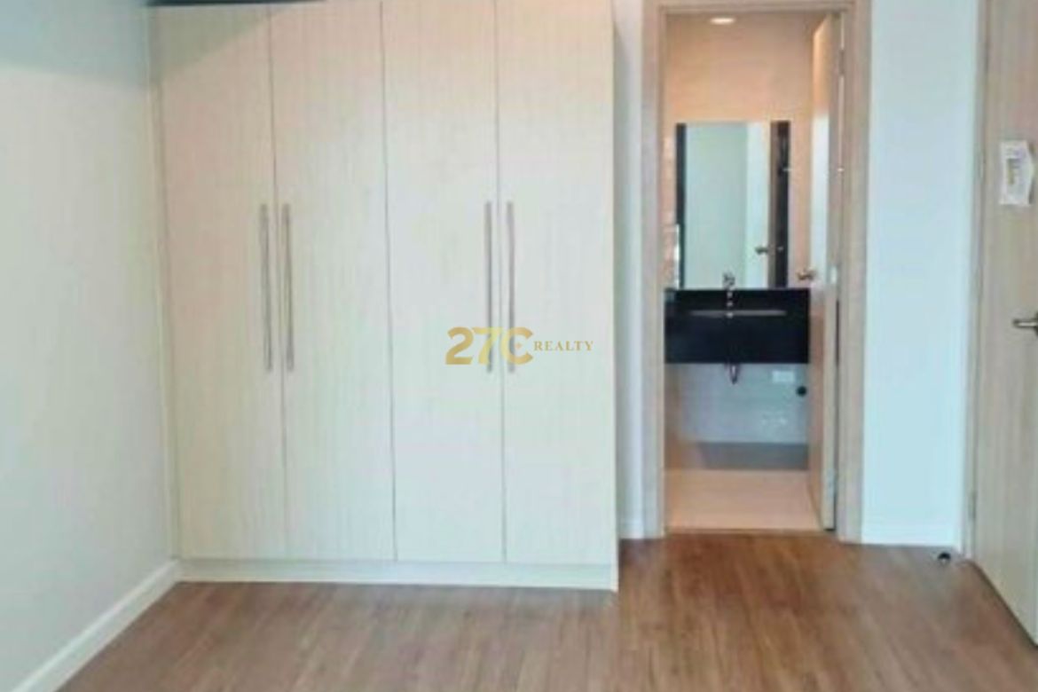 Condo for Sale in Carmona, Makati, Metro Manila – photo 2
