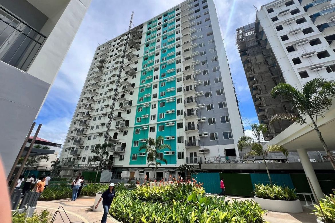 Condo for Sale in Centro, Mandaue, Cebu – photo 8