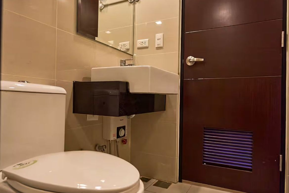 Condo for Sale in Chelsea Parkplace, Santo Niño, San Fernando, Pampanga – photo 8