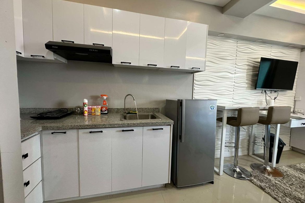 Condo for Sale in City Suites Ramos Tower, Santa Cruz, Cebu City, Cebu – photo 8