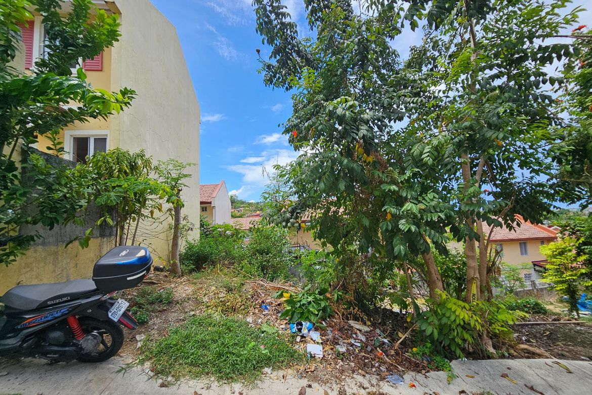 Condo for Sale in Dumlog, Talisay, Cebu – photo 2