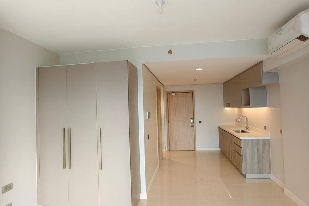 Condo for Sale in Empress at Capitol Commons, Oranbo, Pasig, Metro Manila