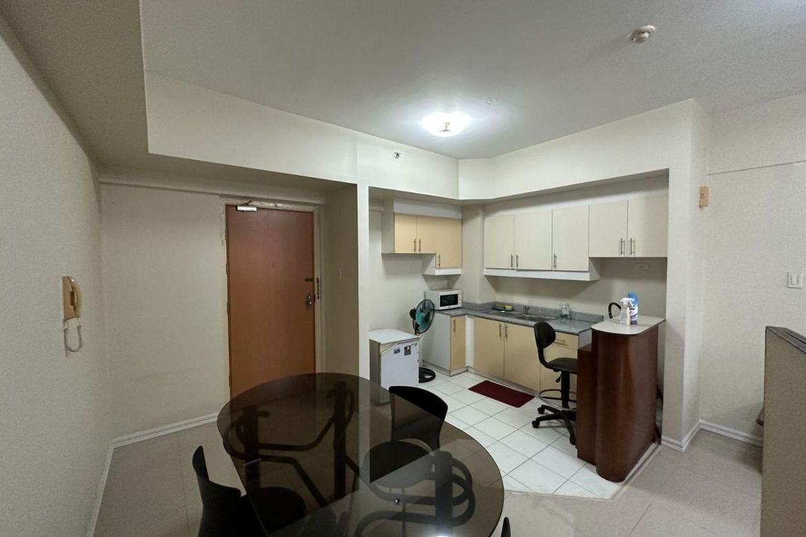 Condo for Sale in Ermita, Manila, Metro Manila near LRT-1 Pedro Gil – photo 5