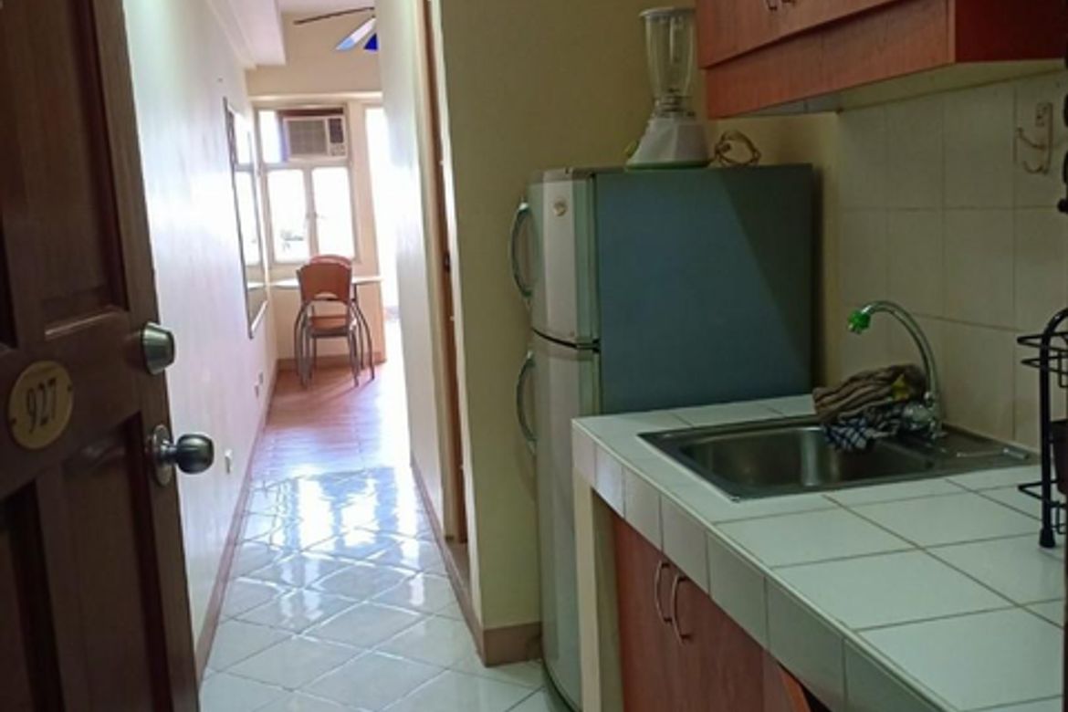 Condo for Sale in Ermita, Manila, Metro Manila near LRT-1 Pedro Gil – photo 4