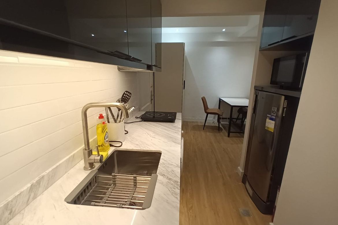 Condo for Sale in Forbeswood Heights, BGC, Taguig – photo 2