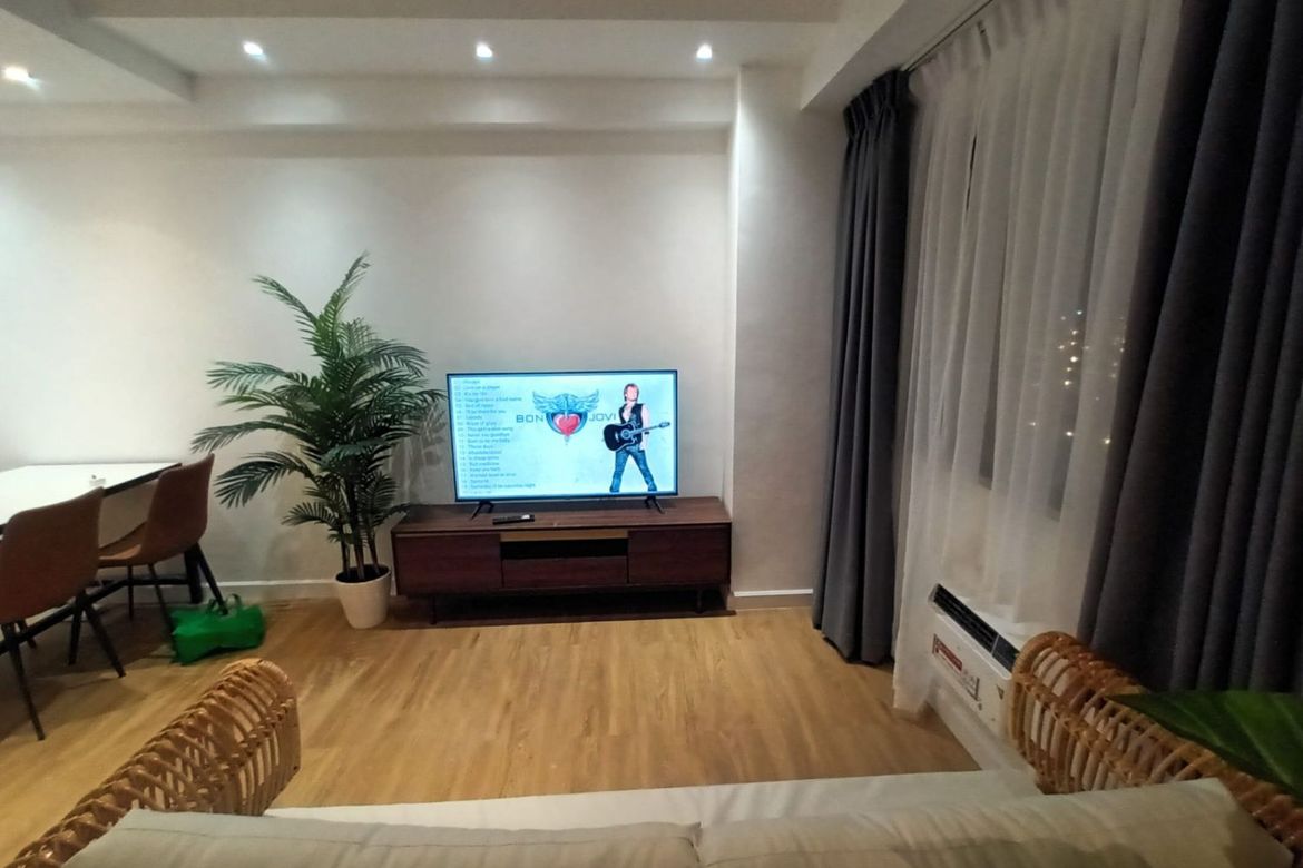 Condo for Sale in Forbeswood Heights, BGC, Taguig – photo 7