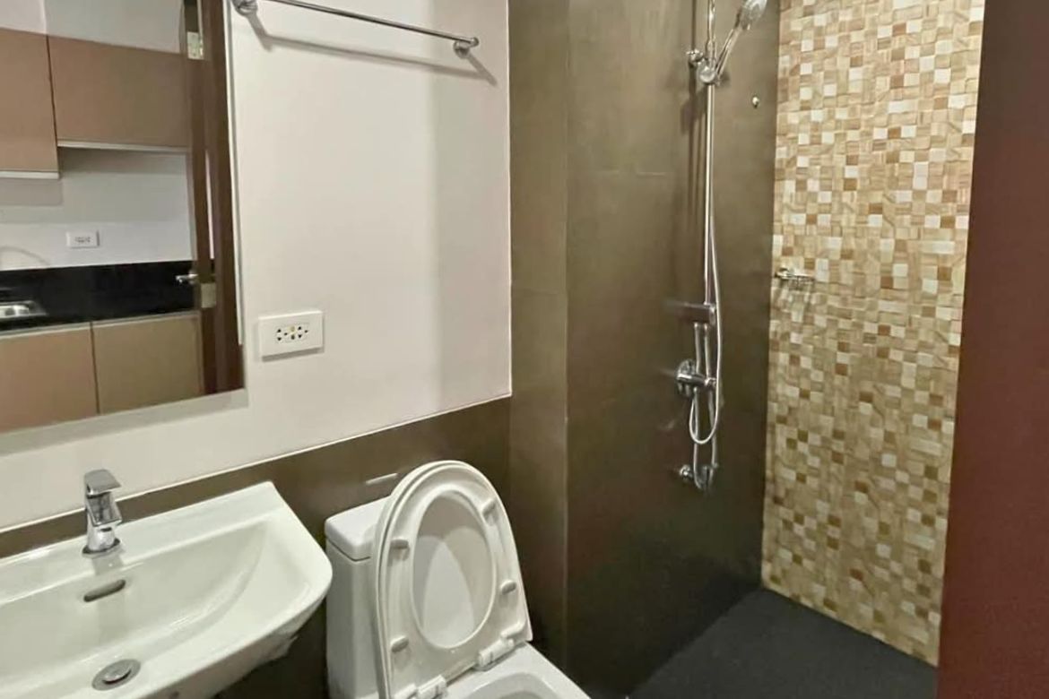 Condo for Sale in Gateway Regency Studios, Barangka Ilaya, Mandaluyong, Metro Manila near MRT-3 Boni – photo 7
