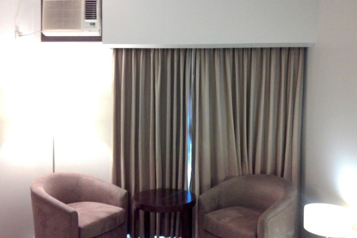 Condo for Sale in Goldland Millenia Suites, San Antonio, Pasig, Metro Manila near MRT-3 Shaw Boulevard – photo 3