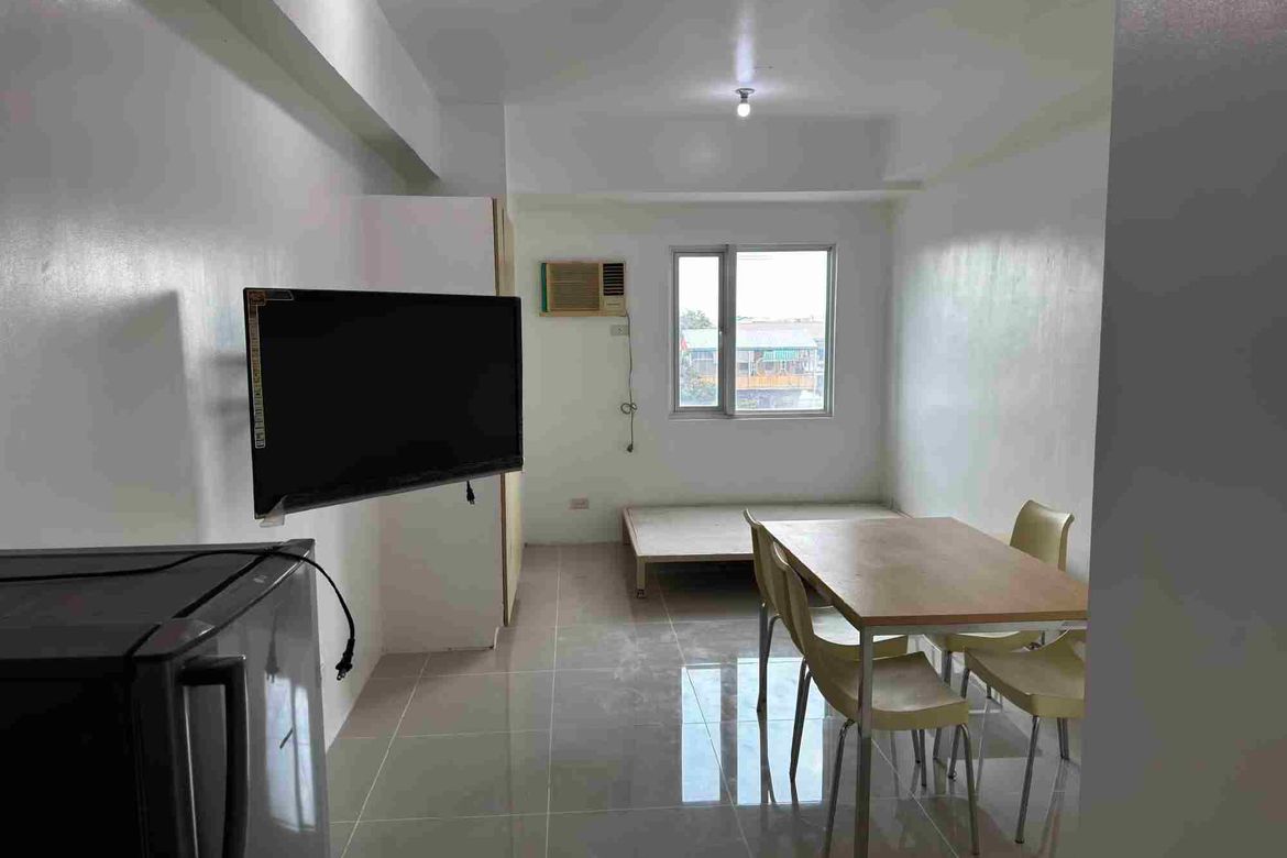 Condo for Sale in Grass Residences, Santo Cristo, Quezon City, Metro Manila near LRT-1 Roosevelt – photo 2