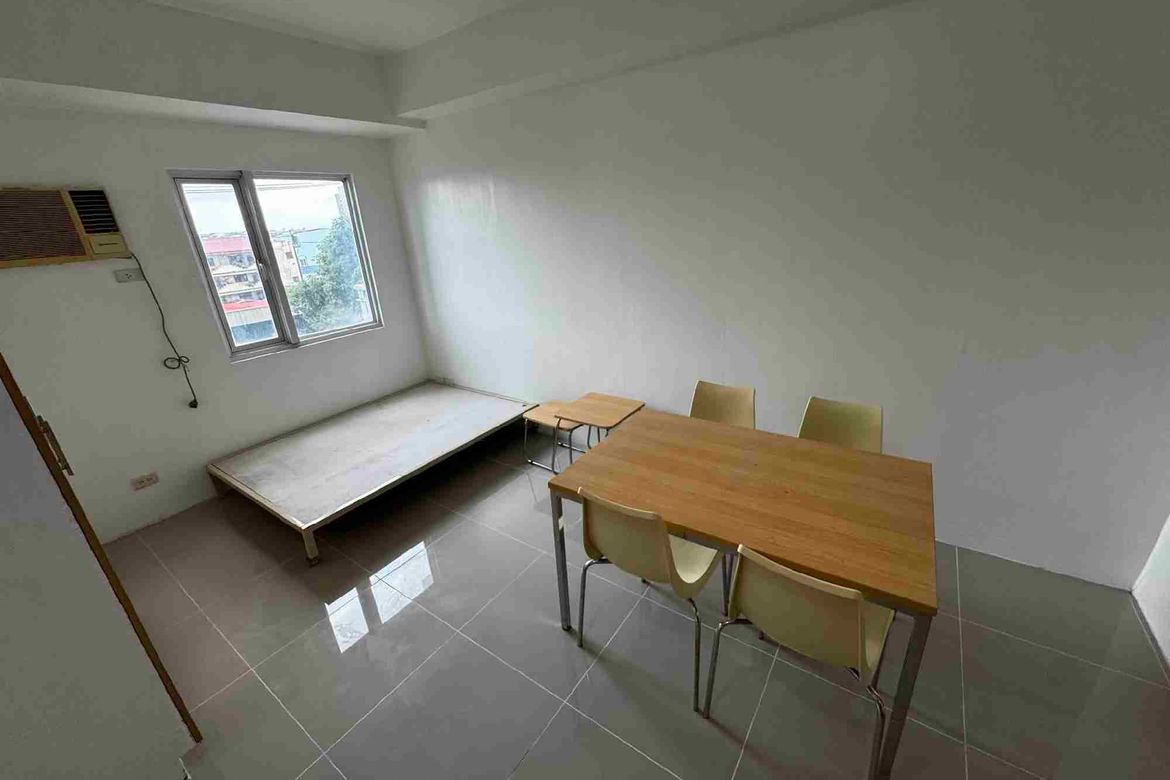 Condo for Sale in Grass Residences, Santo Cristo, Quezon City, Metro Manila near LRT-1 Roosevelt – photo 5