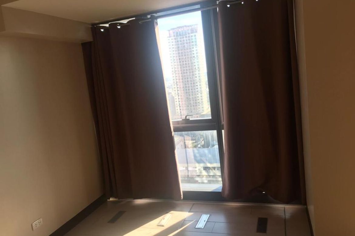 Condo for Sale in Greenbelt Hamilton, San Lorenzo, Makati, Metro Manila – photo 4