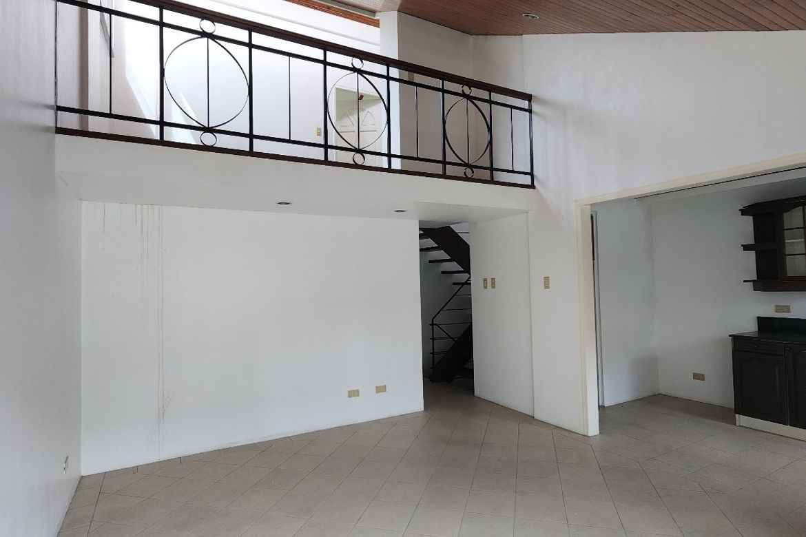 Condo for Sale in Greenhills, San Juan, Metro Manila – photo 3