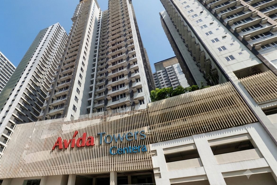 Condo for Sale in Highway Hills, Mandaluyong, Metro Manila near MRT-3 Shaw Boulevard
