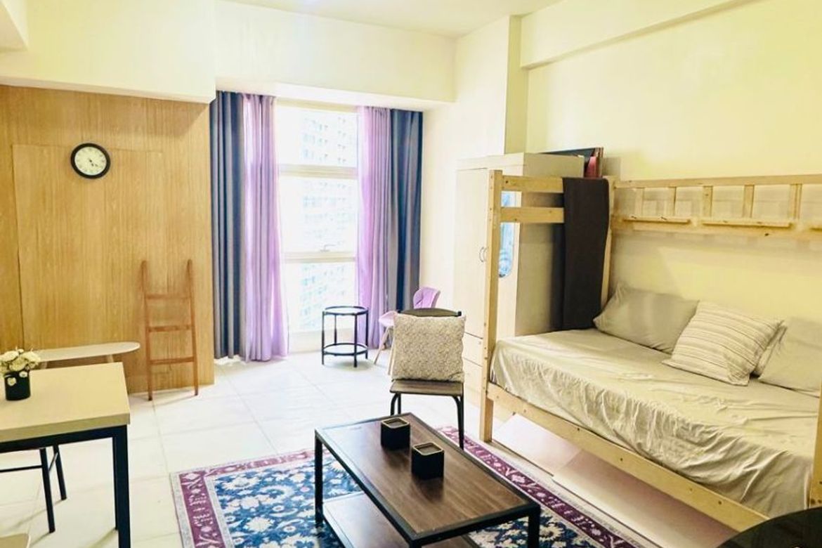 Condo for Sale in Highway Hills, Mandaluyong, Metro Manila near MRT-3 Shaw Boulevard – photo 2