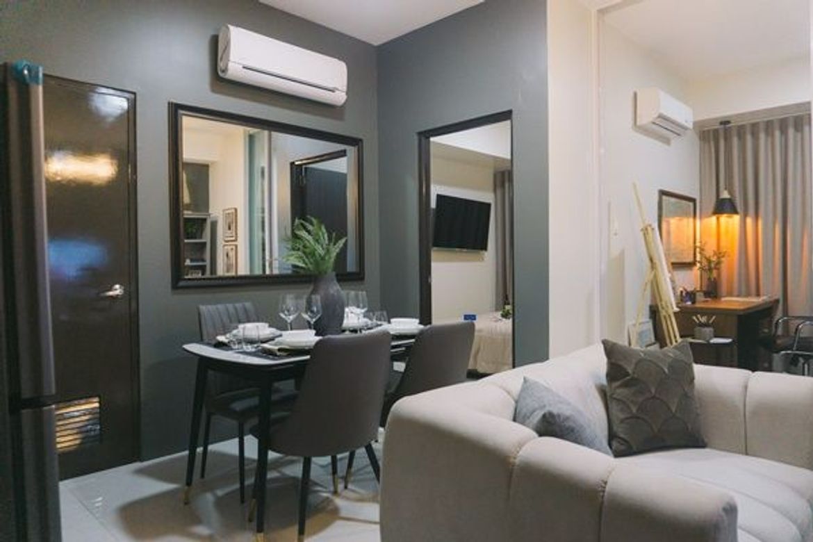 Condo for Sale in Kinsan Heights by Vista Residences, Santa Cruz, Manila, Metro Manila near LRT-1 Tayuman – photo 2