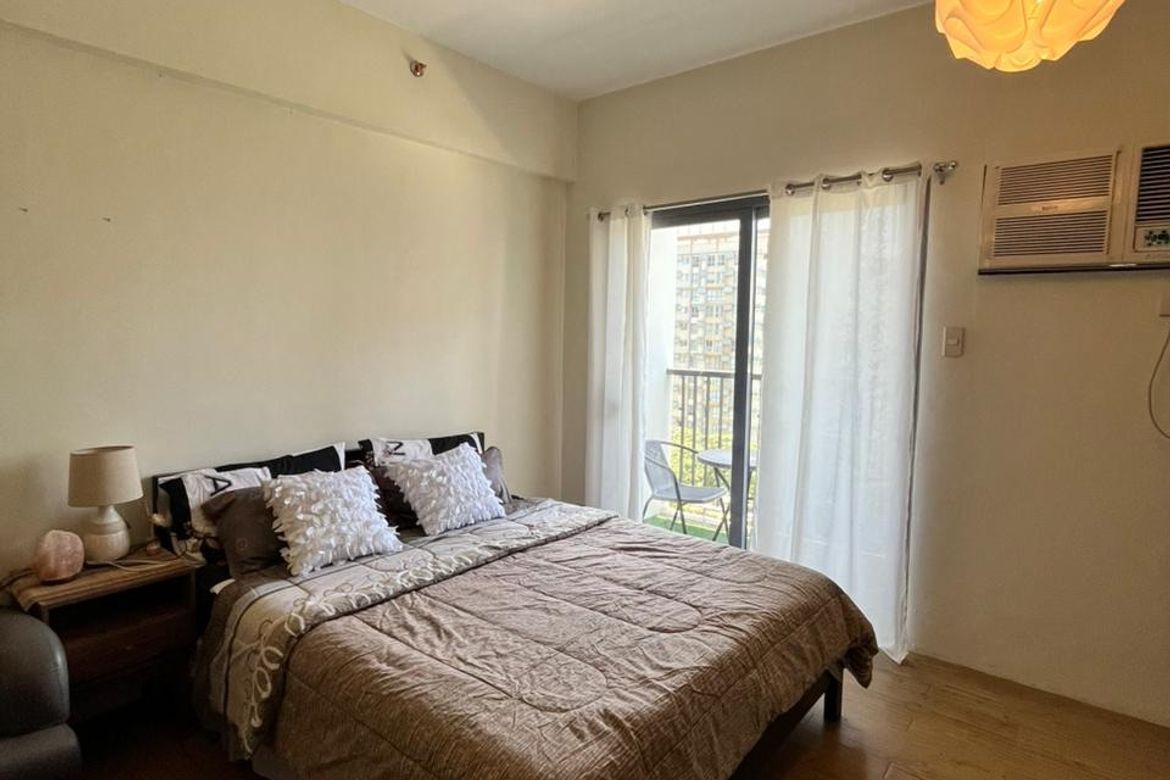 Condo for Sale in Landco Towers at East Bay Residences, Sucat, Muntinlupa, Metro Manila