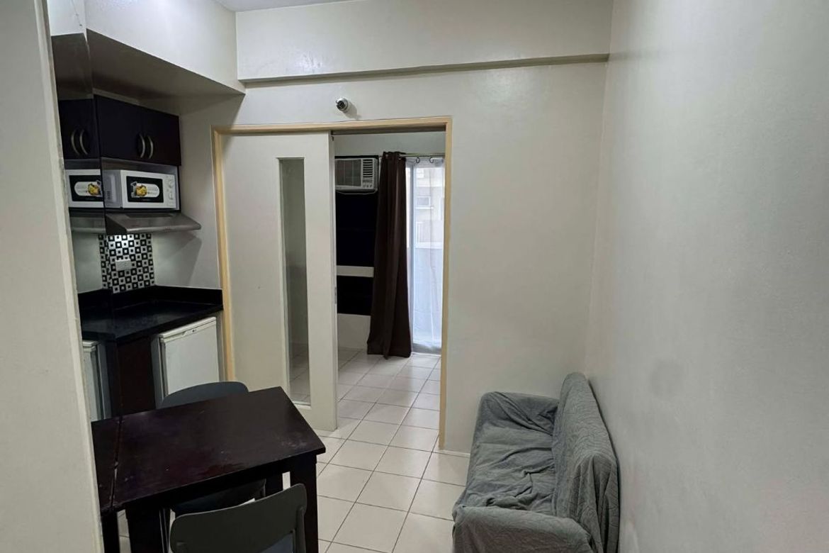 Condo for Sale in Laureano di Trevi Tower, Pio Del Pilar, Makati, Metro Manila near MRT-3 Magallanes – photo 8