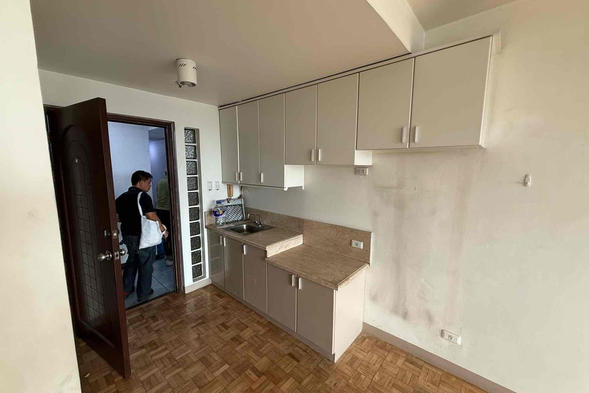 Condo for Sale in Loyola Heights, Quezon City, Metro Manila near LRT-2 Katipunan – photo 7