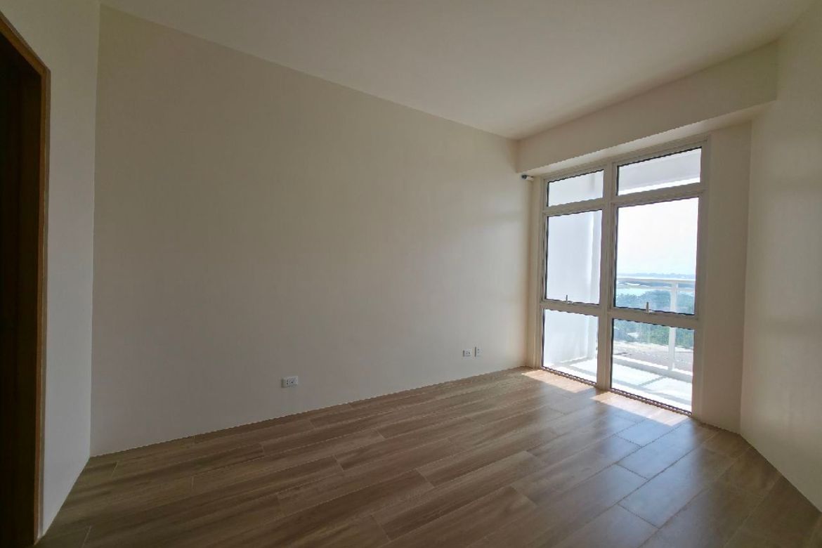 Condo for Sale in Mactan, Lapu-Lapu, Cebu – photo 3