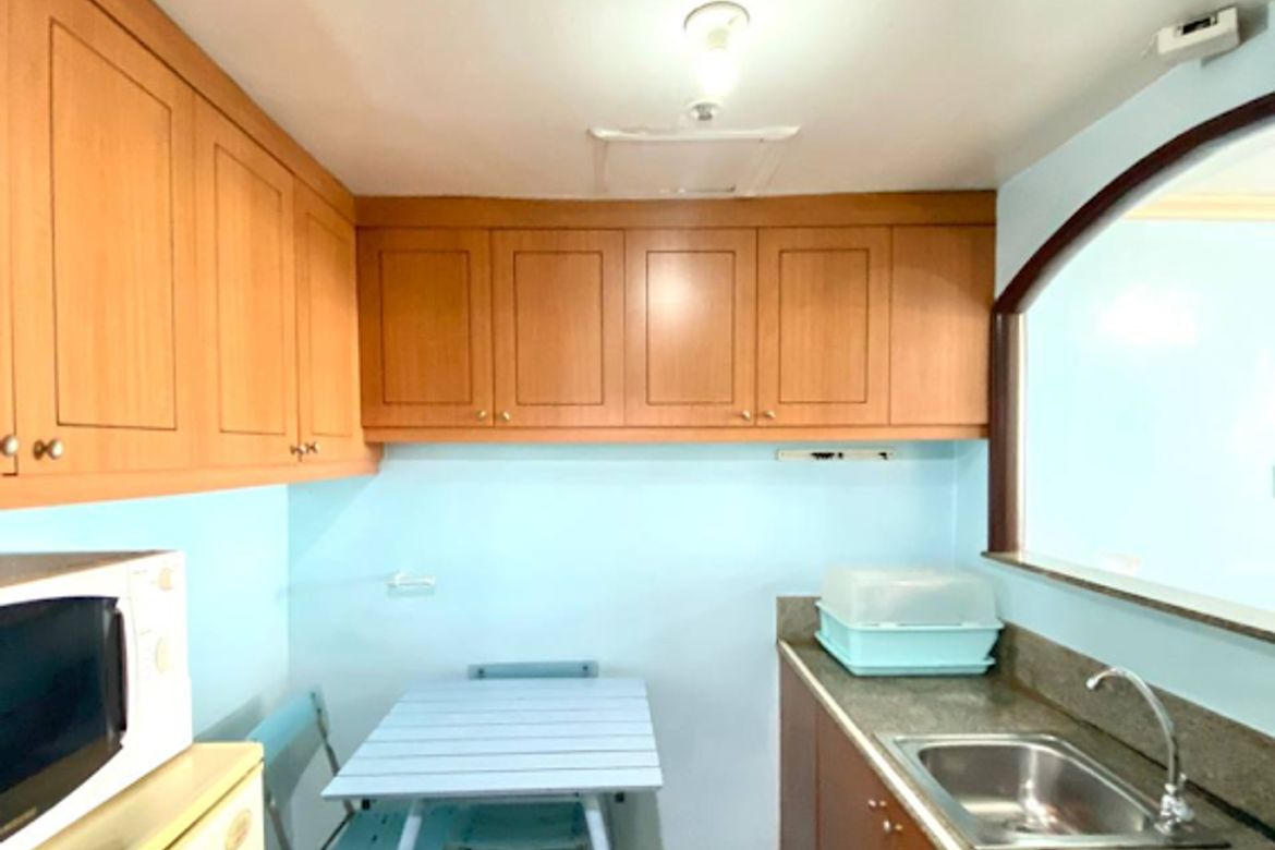 Condo for Sale in Makati Palace Hotel, Poblacion, Makati City – photo 4