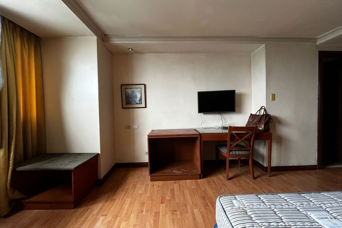 Condo for Sale in Makati Palace Hotel, Poblacion, Makati, Metro Manila – photo 2