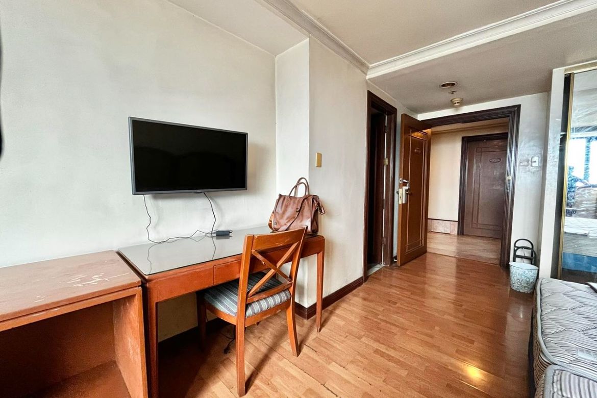 Condo for Sale in Makati Palace Hotel, Poblacion, Makati, Metro Manila – photo 3