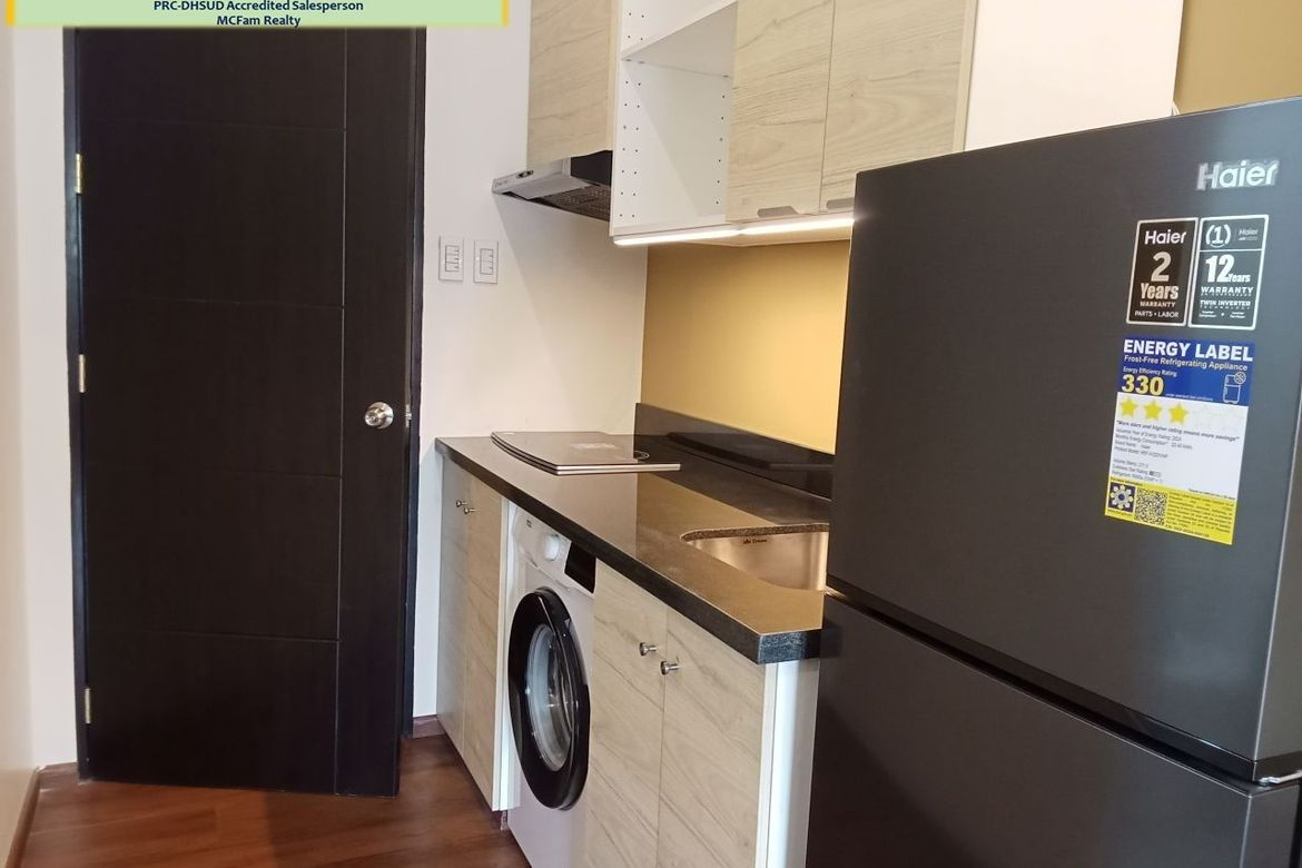 Condo for Sale in Manila, Metro Manila near LRT-2 Recto
