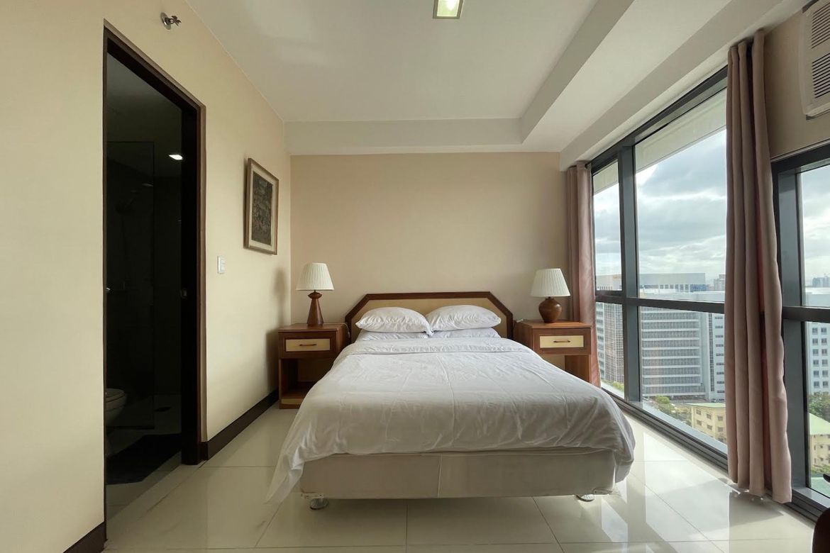 Condo for Sale in McKinley Hill, Taguig, Metro Manila – photo 2