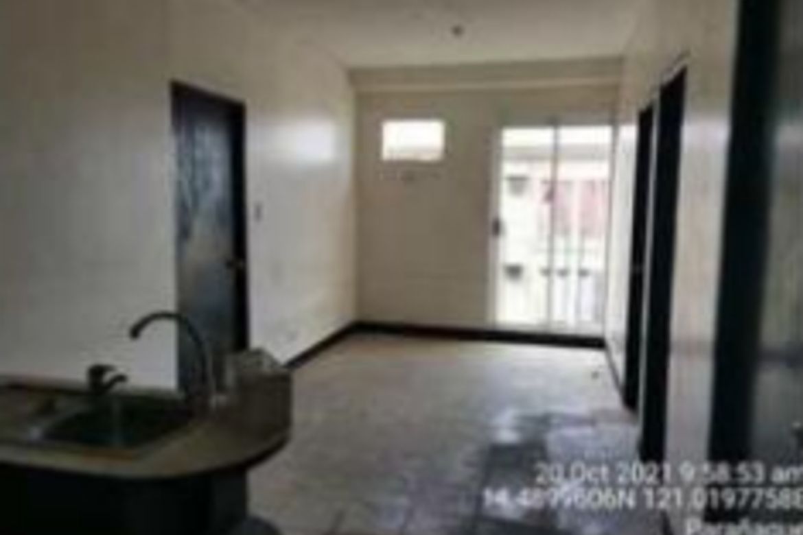Condo for Sale in Moonwalk, Parañaque, Metro Manila – photo 8