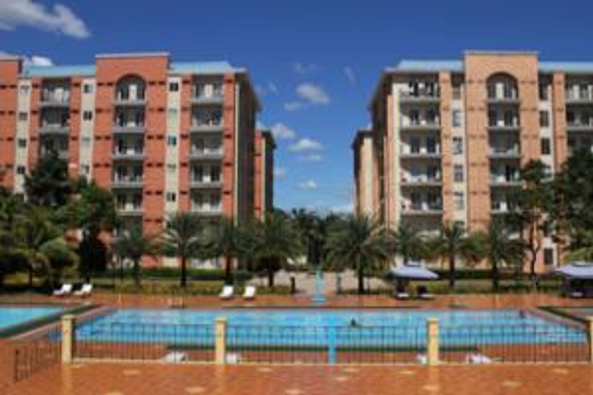 Condo for Sale in Moonwalk, Parañaque, Metro Manila