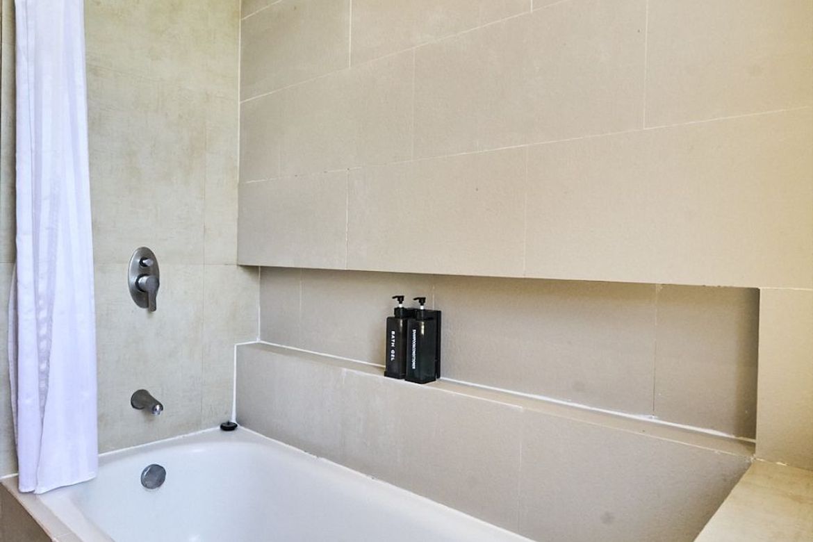 Condo for Sale in Niyugan, Laurel, Batangas – photo 3